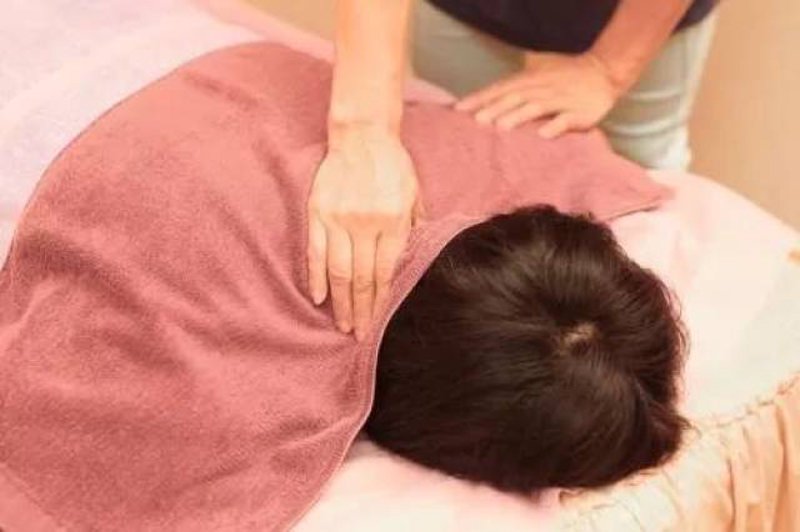 全面解析中医理疗与现代医学疗法